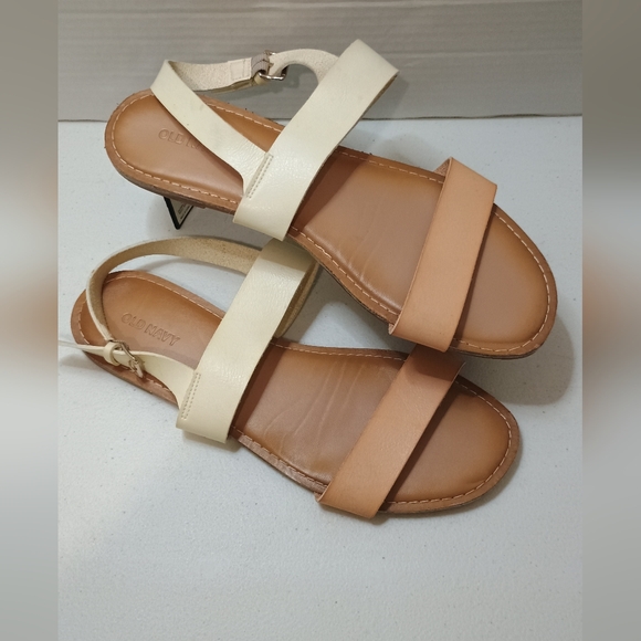 Old Navy Cream and Tan Sandals Size 9 - Picture 1 of 5